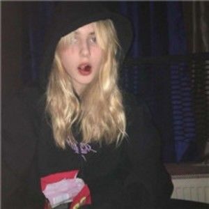 Meet your Posher, Roberts